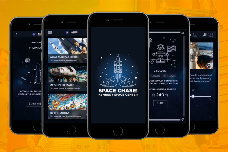 Screenshots of Space Chase! app