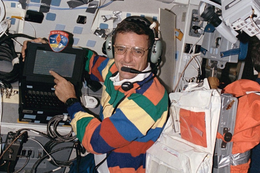 Astronaut Bill McArthur in the ISS