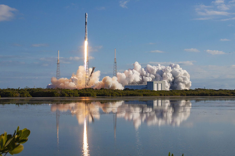 Start von SpaceX Falcon 9 Starlink 6-6