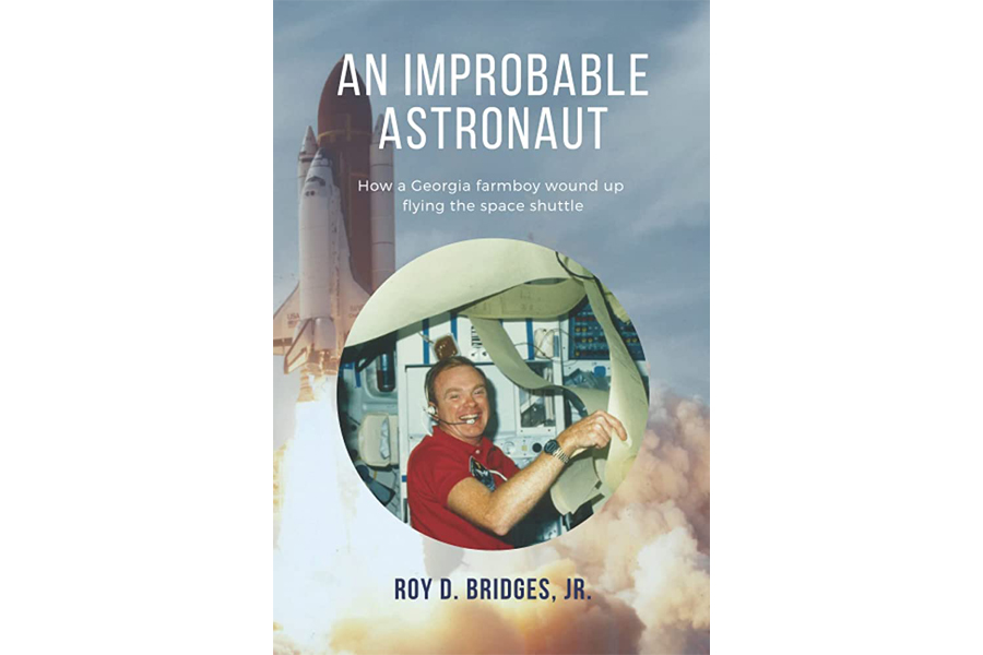 Book Cover - An Improbable Astronaut written by Roy Bridges